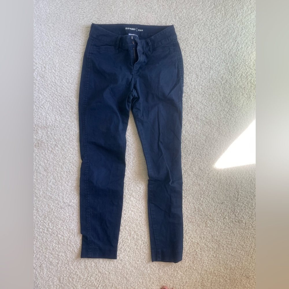 Old Navy Pixie Pant